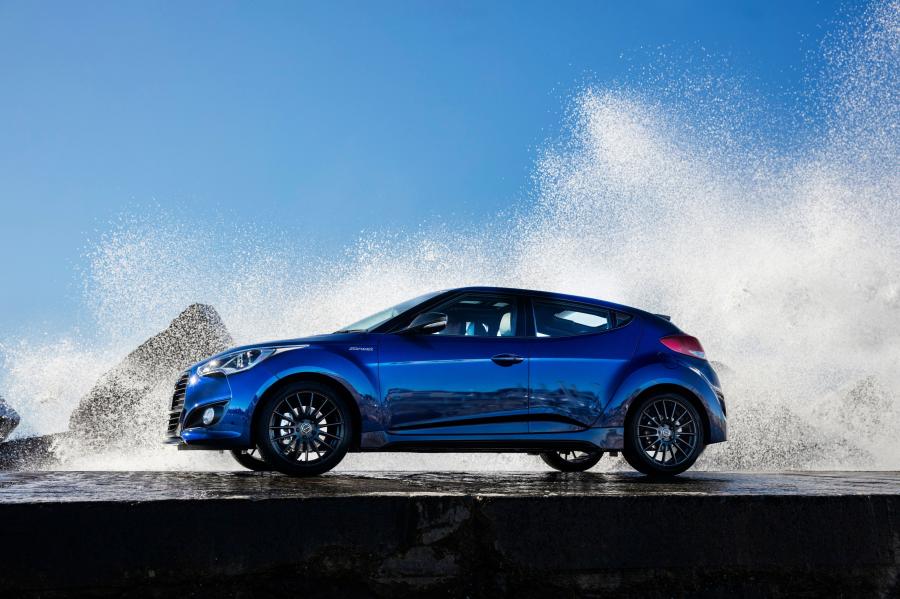  Hyundai Veloster Street Turbo 2016 года  (AU) (фото 15 из 23)